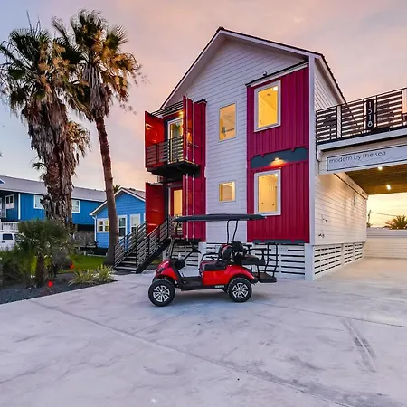 Villa Modern By The Sea Red Es1518